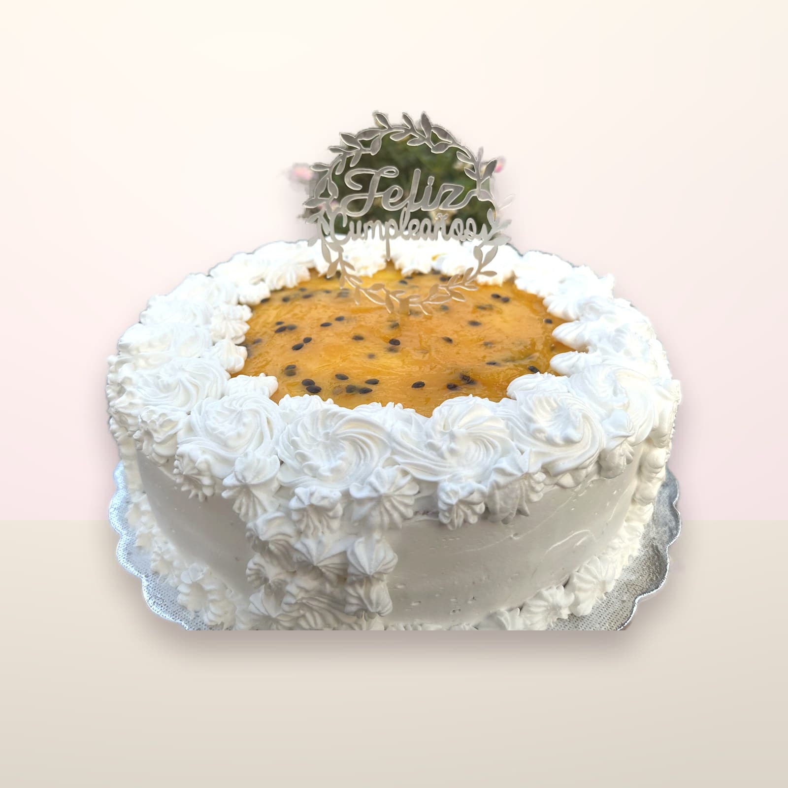 Torta decorada Crema con Galleta
