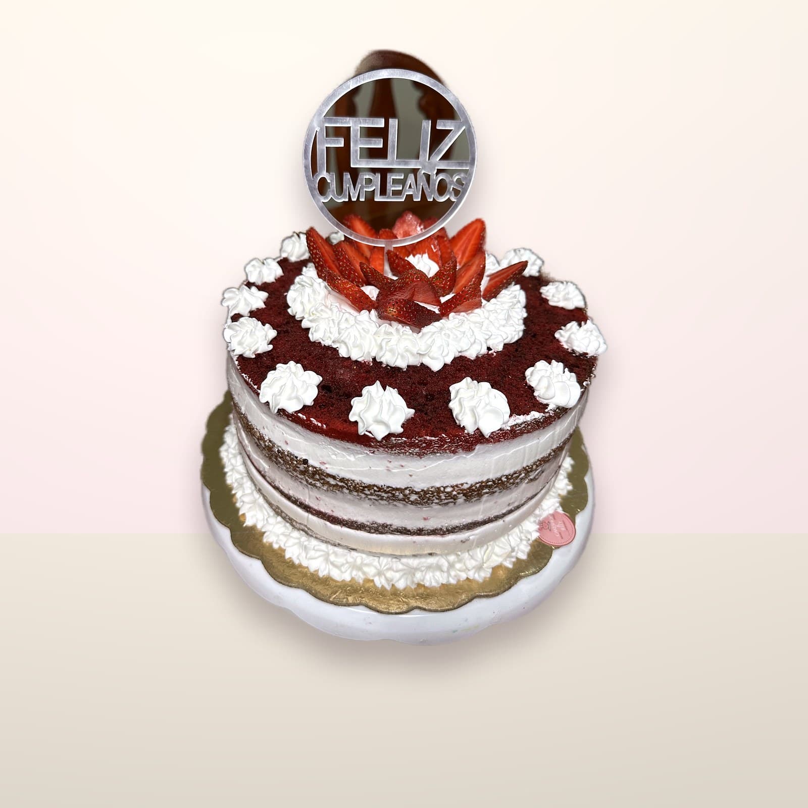 Torta de celebración Dos Pisos con Cerezas