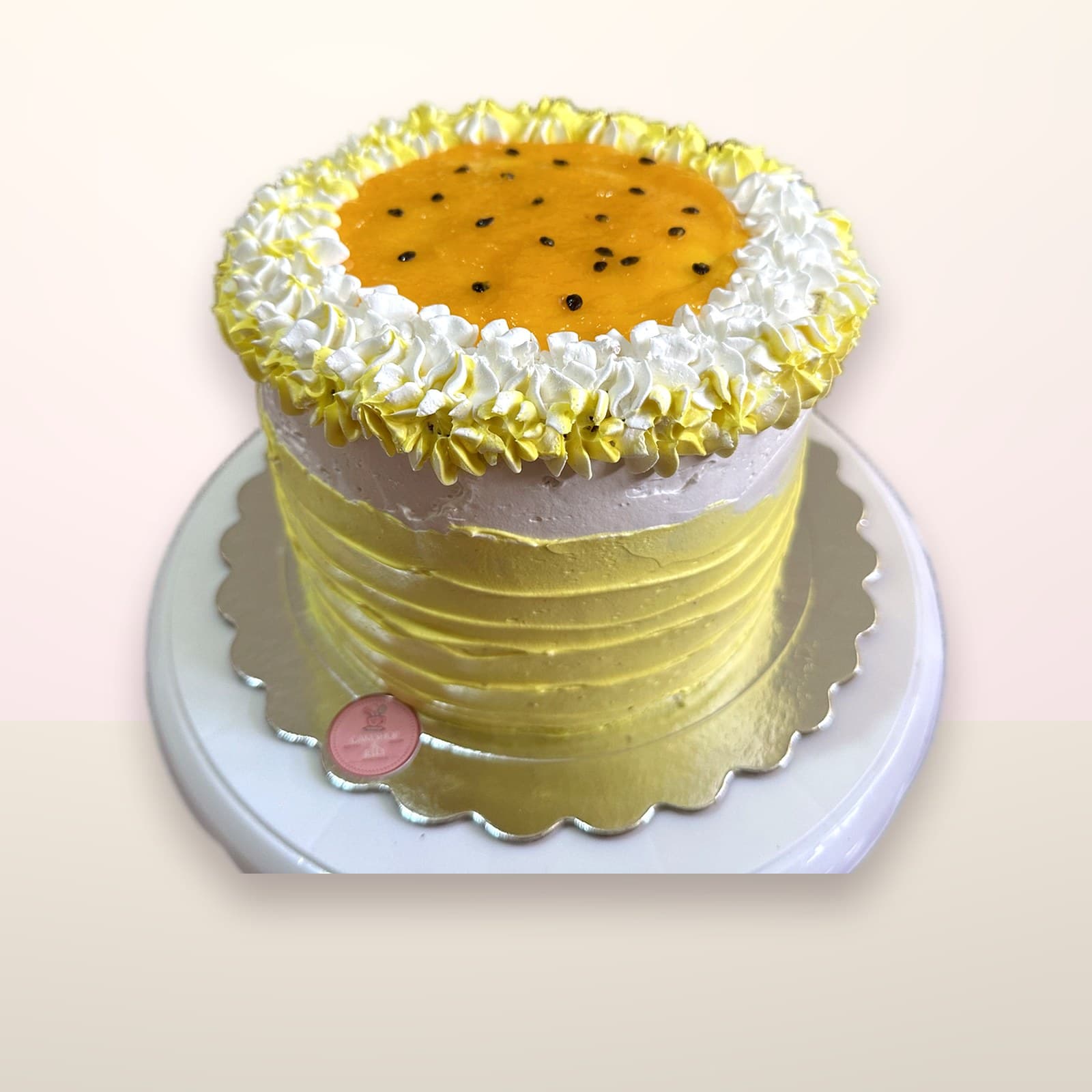 Torta con frutas Maracuyá