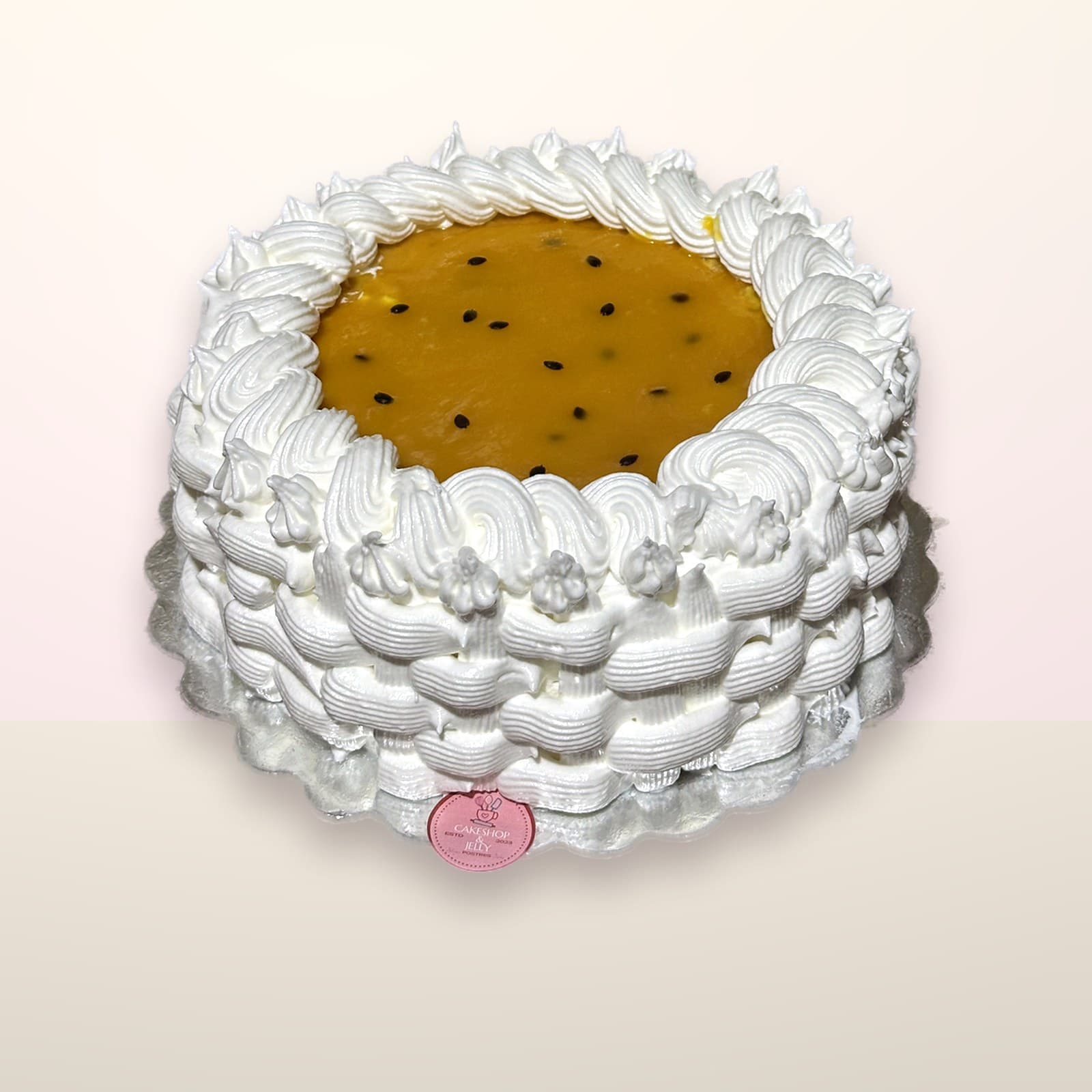 Torta decorada Blanca con Centro
