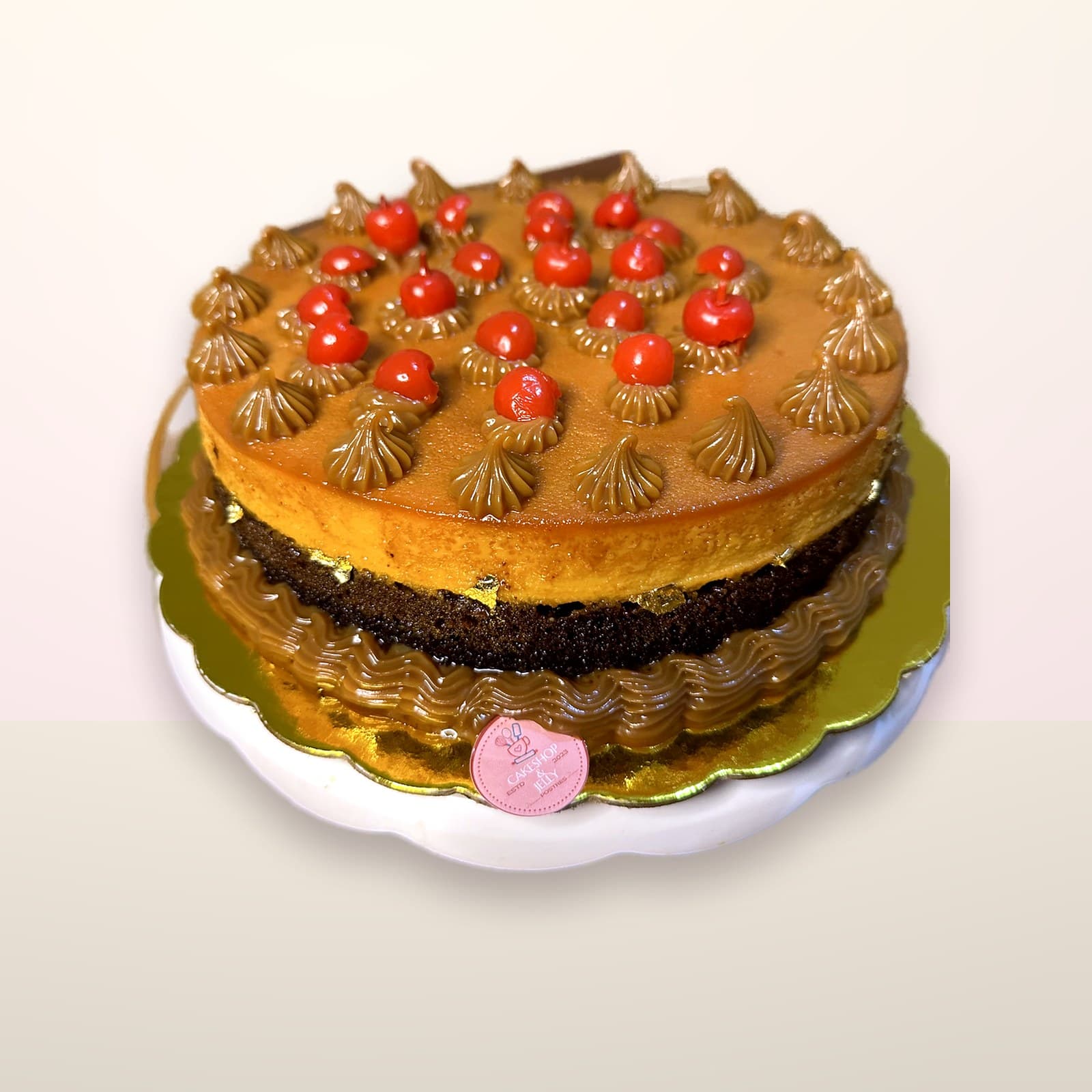 Torta decorada Corona de Cerezas Dorada
